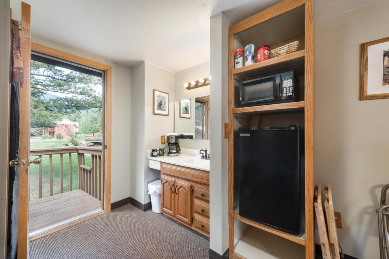 4 Seasons Inn On Fall River Estes Park Bagian luar foto