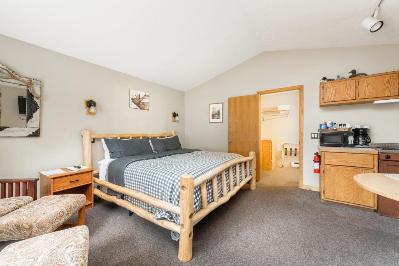 4 Seasons Inn On Fall River Estes Park Bagian luar foto